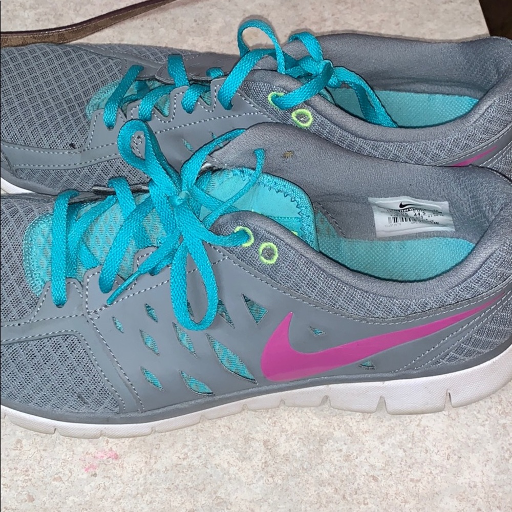 Nike women’s athletic shoes size 12